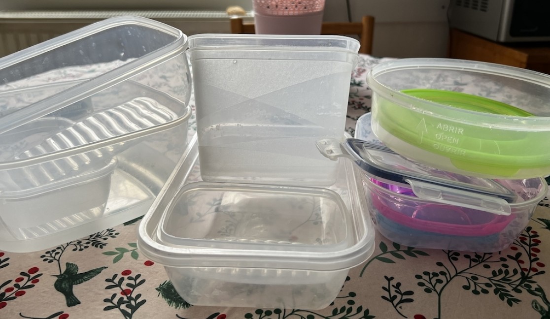 Záhada plastových krabiček